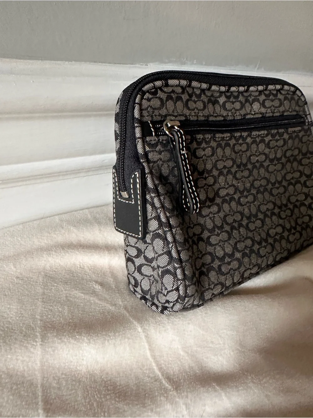Vintage Coach signature c cosmetic bag
